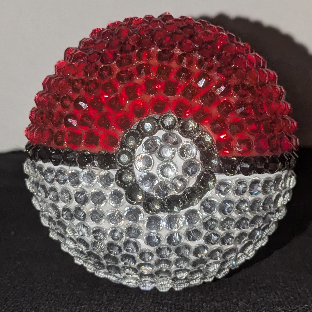 Crystallized Poké Ball Bag Charm / Keychain